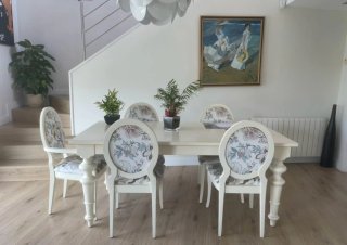 Mesa de comedor y 6 sillas