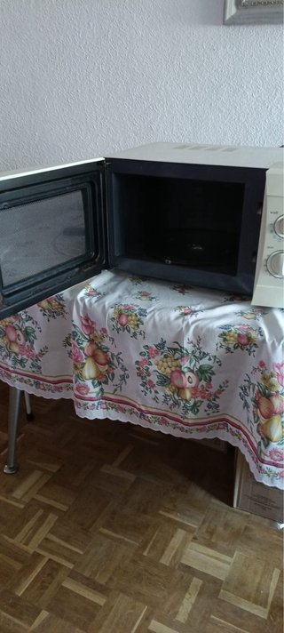 Microondas LG Blanco con grill