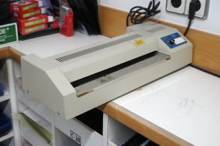 Plastificadora Yosan LM-340 Beige
