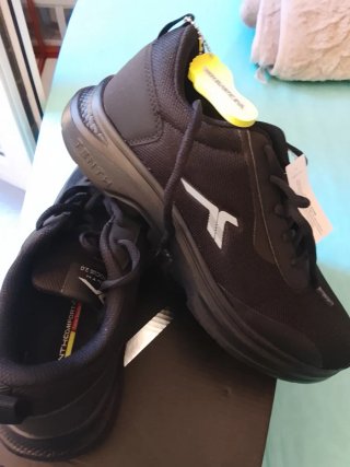 Zapatillas Tenth Hombre Negras