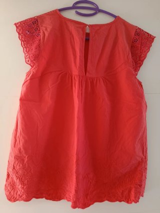 Camiseta CORTEFIEL roja con encaje