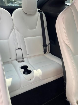 Tesla Model X 2019