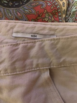 Pantalón ancho beige