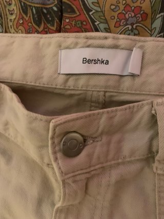 Pantalón ancho beige