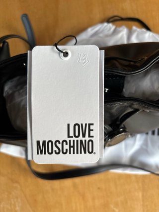 Borsa secchiello Love Moschino nera