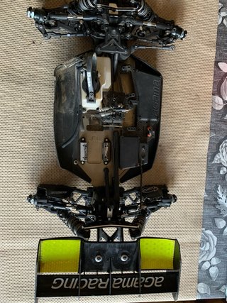 Auto RC Off Road Agama A319