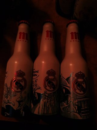 3 Bottiglie Vuote Mahou Real Madrid