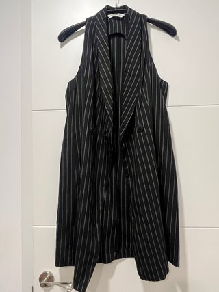 Vestido Chaleco Raya Diplomática Stradivarius