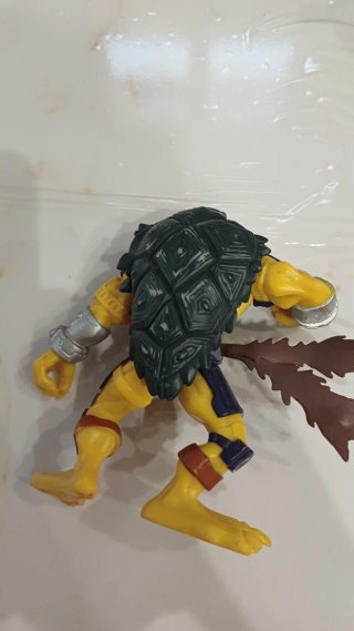 Action Figure Tartaruga Mutante Gialla