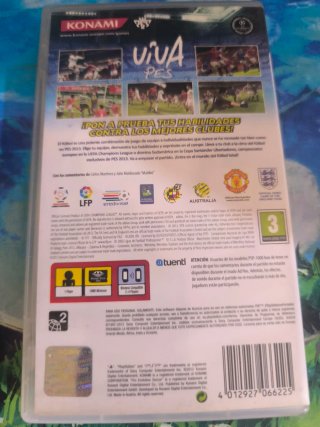 PES 2013 Pro Evolution Soccer PSP