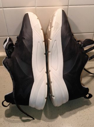 Sneakers donna Esprit nere e bianche