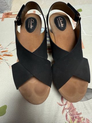 Sandalias Clarks Talla 38 Negras/Marrones