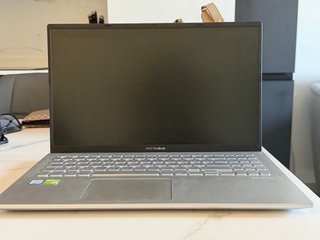 ASUS F512F i7 8GB RAM 240GB SSD