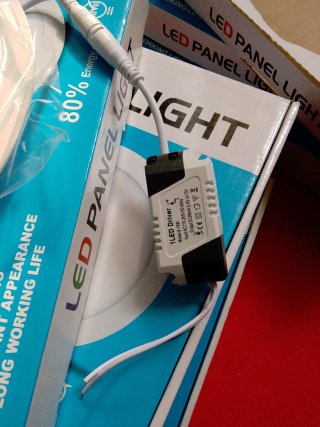 7x Pannelli LED rotondi e quadrati