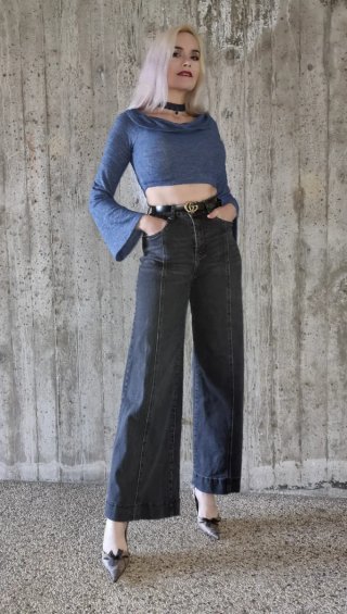 Pantaloni jeans vita alta gamba larga