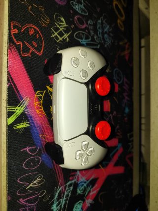 Mando eXtremeRate PS5 Blanco y Rojo