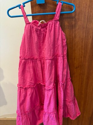 6 vestidos niña. 2 talla 9/10,otros talla 4,5,6