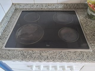 Horno y Vitrocerámica Teka