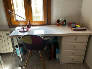 Habitación individual cama nido + escritorio