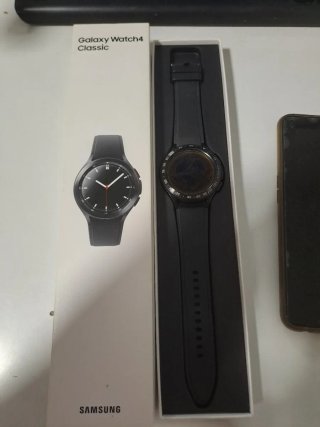 Reloj Samsung Galaxy Watch 4 Classic Negro