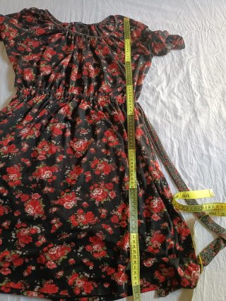 Vestido floral Mango