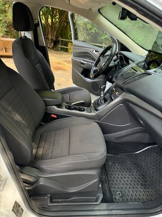 Ford Kuga 2014
