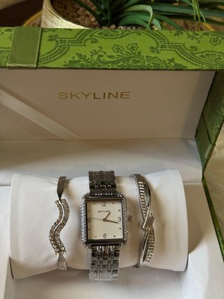 Set de Reloj y Pulseras Skyline Mujer