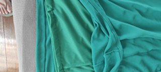 Vestido largo verde bordado floral