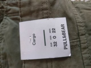 Pantalones cargo Pull&Bear verde militar T. 32