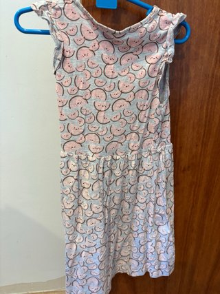 Lote 2 vestidos, 1 tiene mancha azul