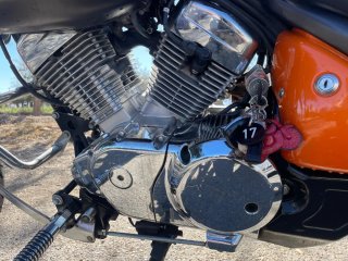 Suzuki Intruder Cruiser Naranja