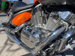 Suzuki Intruder Cruiser Naranja
