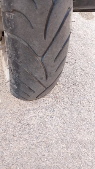 Moto Scooter Gris y Negra