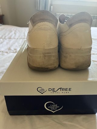 Zapatos Desiree Beige Talla 39 sin cordones