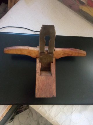 Cepillo carpintero antiguo madera