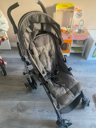 Silla de paseo Chicco gris