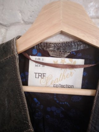 Chaleco de piel TRF Talla S