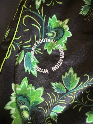 Conjunto Deportivo Nike Floral Verde Negro