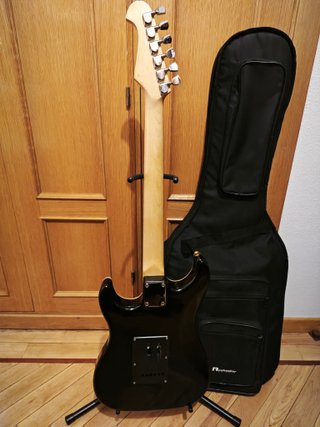 Guitarra Eléctrica