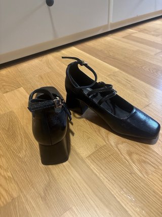 Zapatos charol negros
