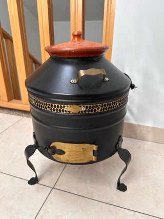 Olla Ferroviaria Negra y Dorada