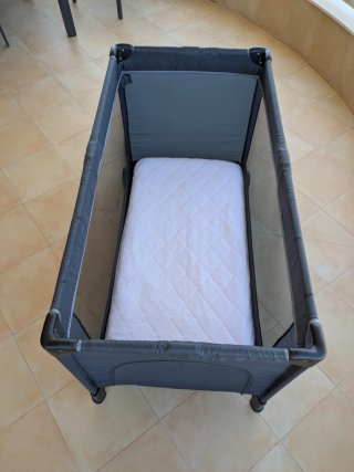 Cuna de viaje plegable 120x60cm.