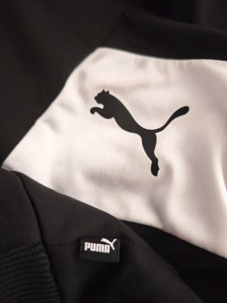 Chaqueta Deportiva Puma Techstripe negra Talla L