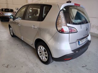 Renault Scenic 2012