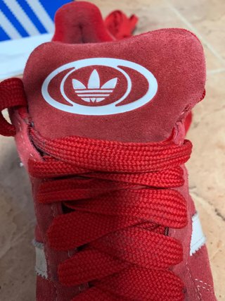 Adidas Campus 00 Rojo Caja y Cordones Extra
