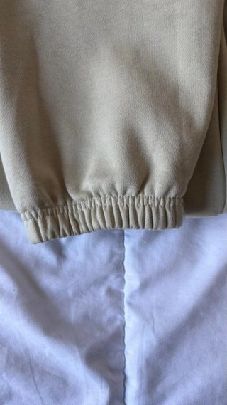 Pantalones Essentials Beige/Verde