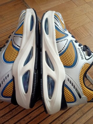 Zapatillas Skechers Azul y Amarillo