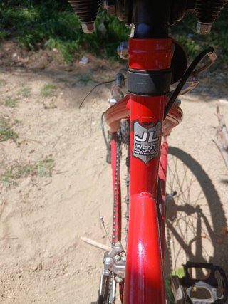 Bicicleta JL Wenti Arroyo Roja