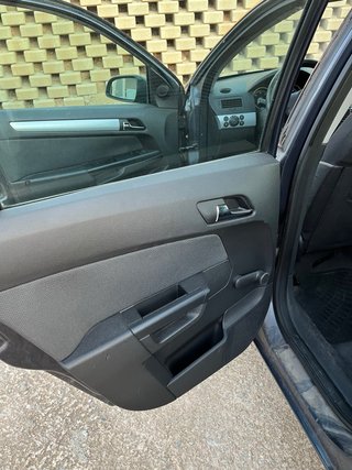 Opel Astra 2007