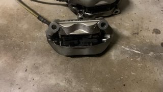 Frenos Brembo KTM Superduke 990 con la maneta